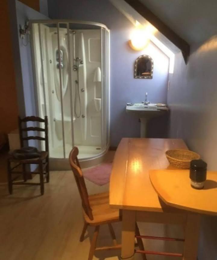 Chambre Chez L'Habitant Rueyres 외부 사진